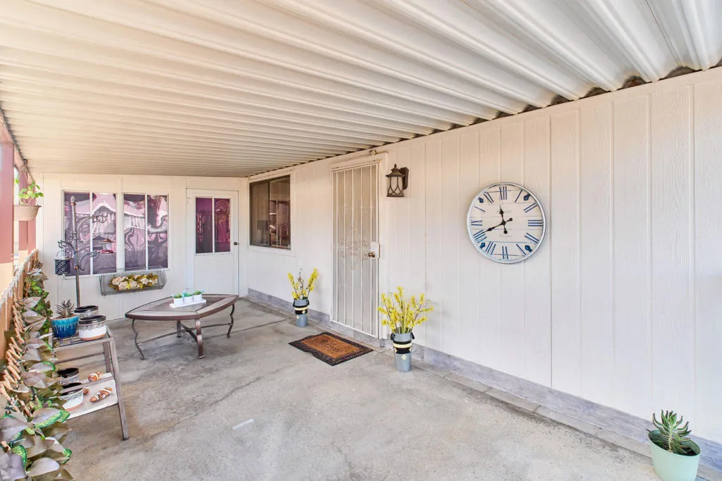 47685PradoWay-8
