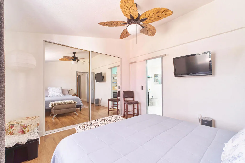 47685PradoWay-17