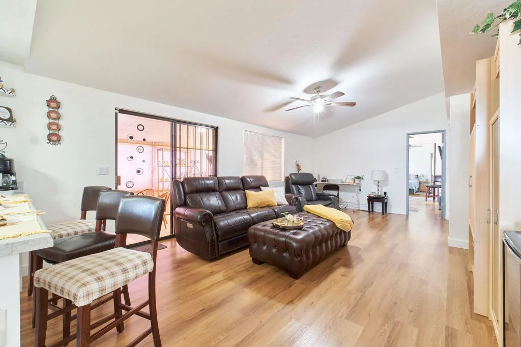 47685PradoWay-39
