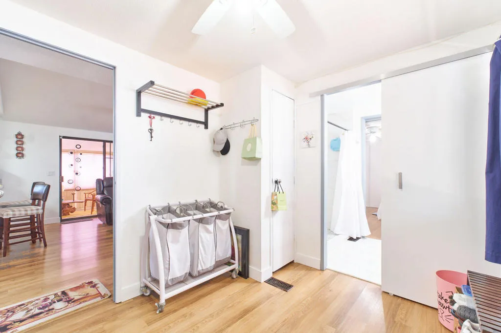 47685PradoWay-35