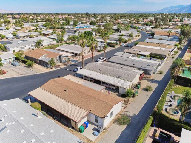 47685PradoWay-30