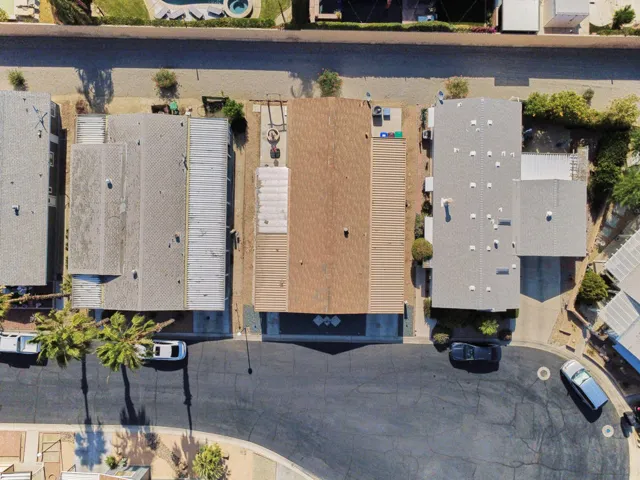 47685PradoWay-32