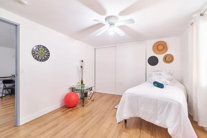 47685PradoWay-20