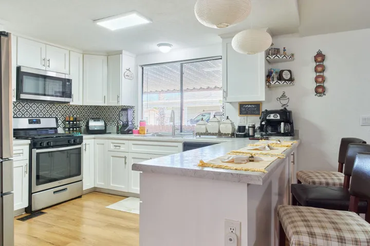 47685PradoWay-42