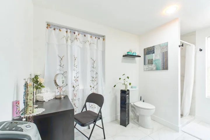 47685PradoWay-14