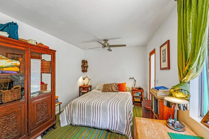 30-web-or-mls-Marian View Dr-S0105-021