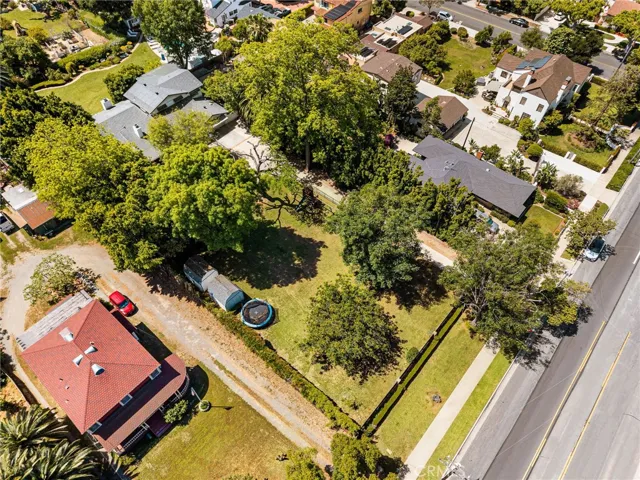 440 W Main Street, Tustin, California 92780