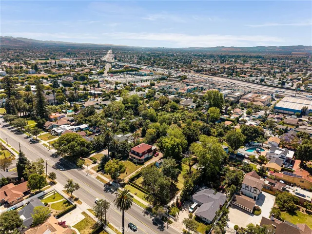 440 W Main Street, Tustin, California 92780