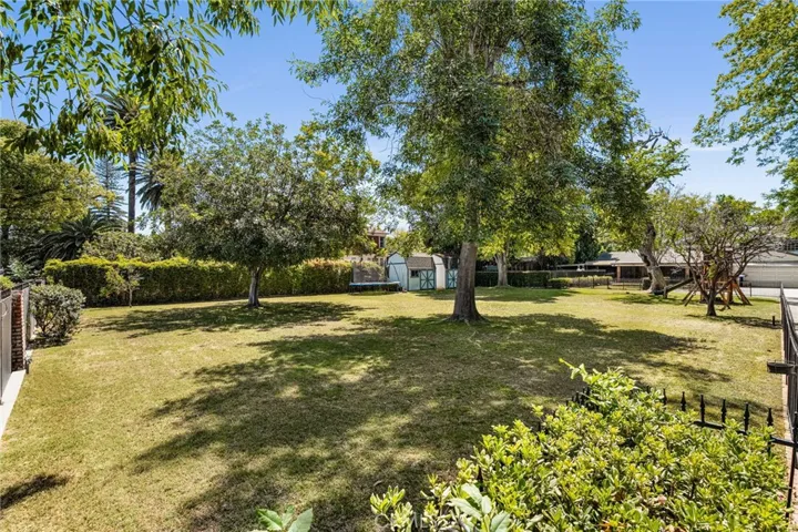 440 W Main Street, Tustin, California 92780