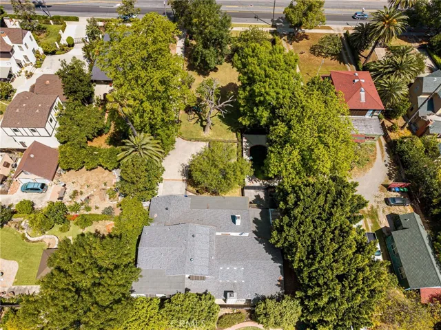 440 W Main Street, Tustin, California 92780