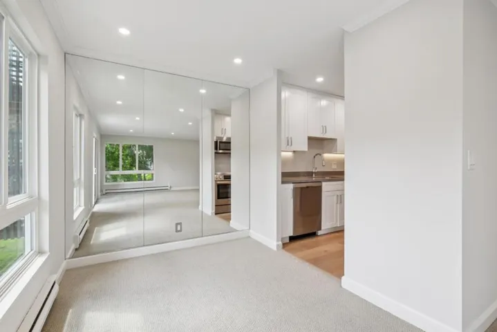 821 N Humboldt 302, San Mateo, California 94401