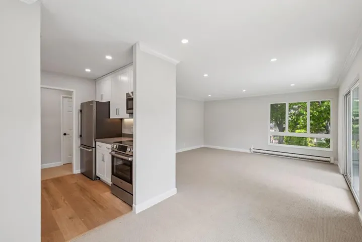 821 N Humboldt 302, San Mateo, California 94401
