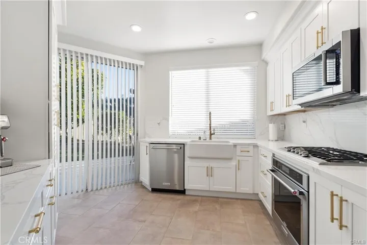 1209 S Country Glen, Anaheim Hills, California 92808