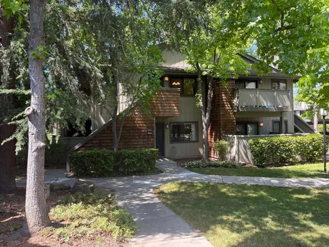 3105 La Terrace Circle, San Jose, California 95123