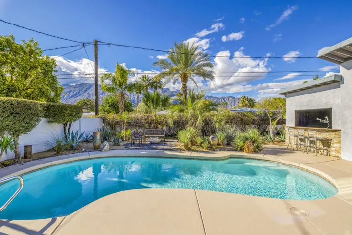 Pool area