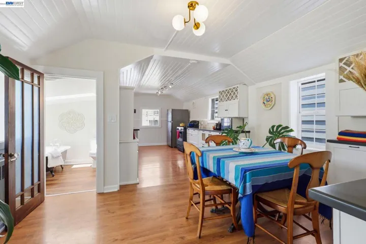 30 Niantic Ave, San Francisco, California 94132
