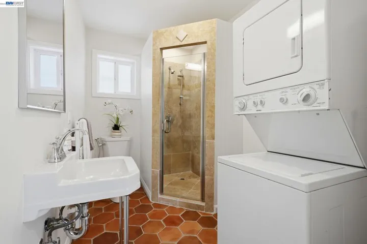 30 Niantic Ave, San Francisco, California 94132