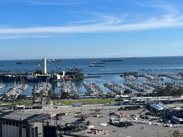 Views of the pacific and beyond!