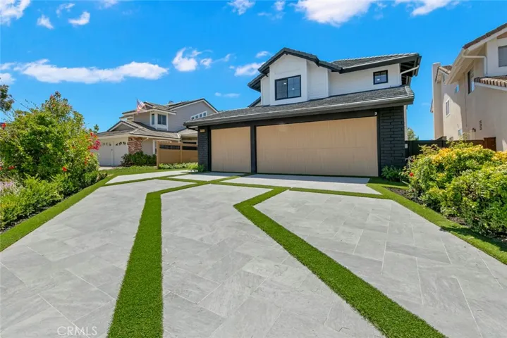 32232 Fall River, Trabuco Canyon, California 92679