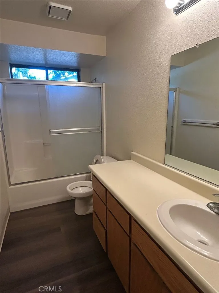 1020 W 4th, Chico, California 95928 — photo 5