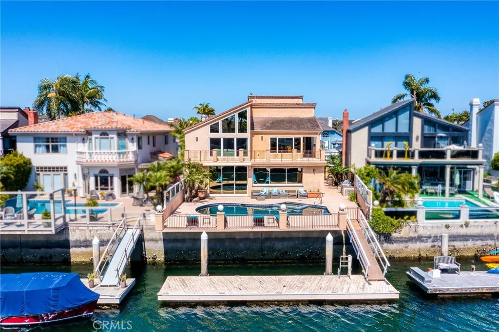 16181 Santa Barbara Ln