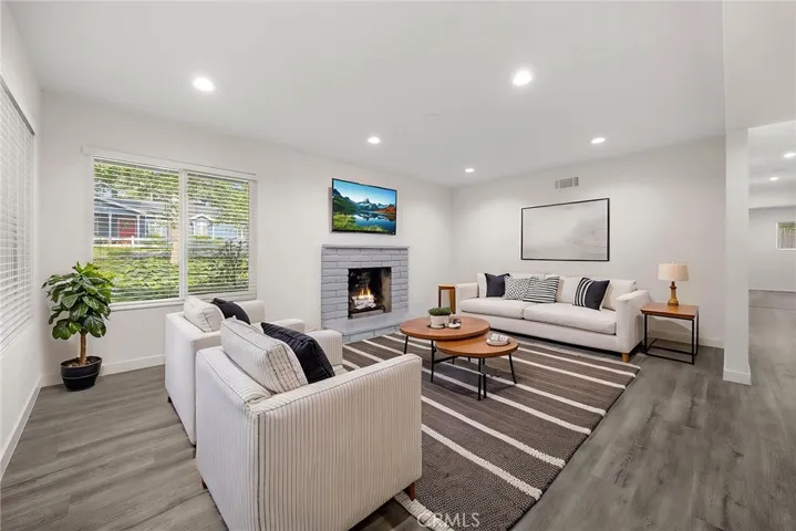 Living room digitally staged
