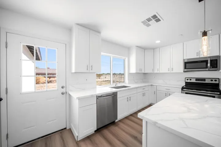 2864 vista ave (37)