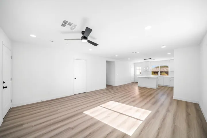 2864 vista ave (31)