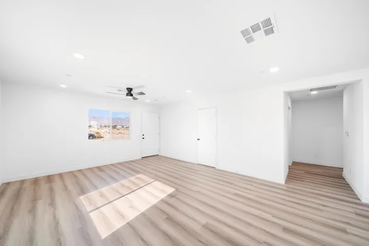 2864 vista ave (32)