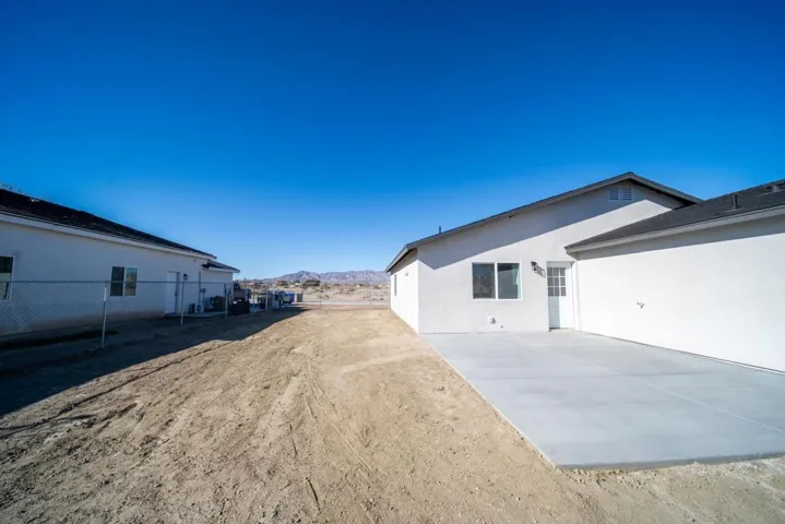 2864 vista ave (62)