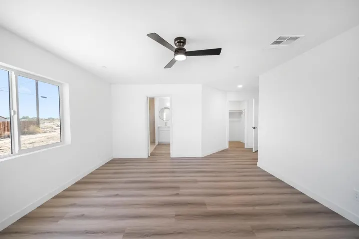 2864 vista ave (49)