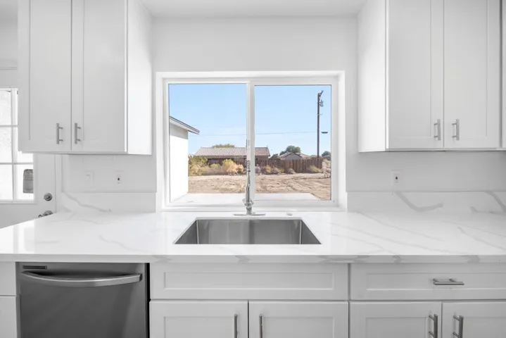2864 vista ave (38)
