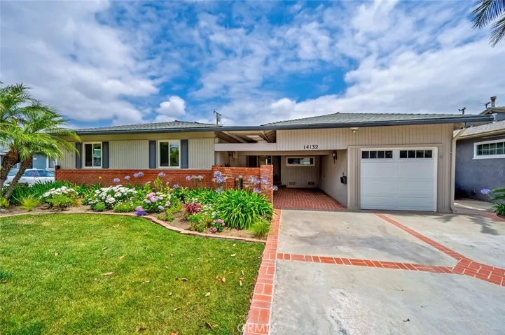 14132 Carfax, Tustin, California 92780