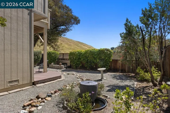 1803 Lamplight Ct, Walnut Creek, California 94597
