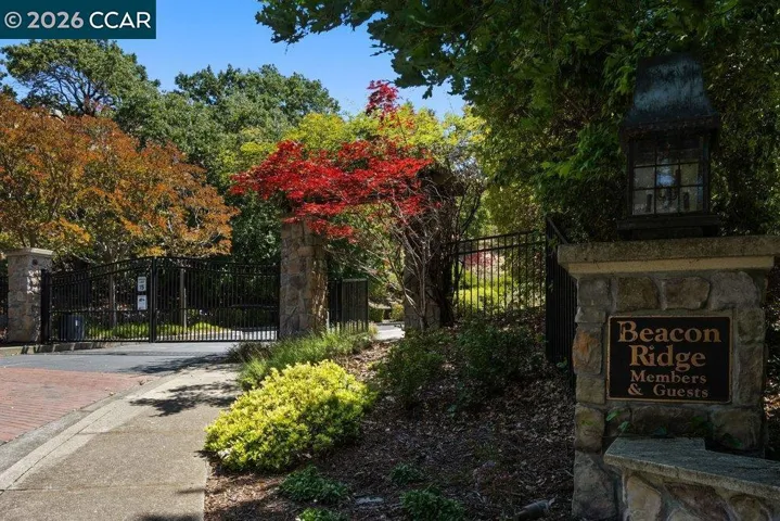1803 Lamplight Ct, Walnut Creek, California 94597