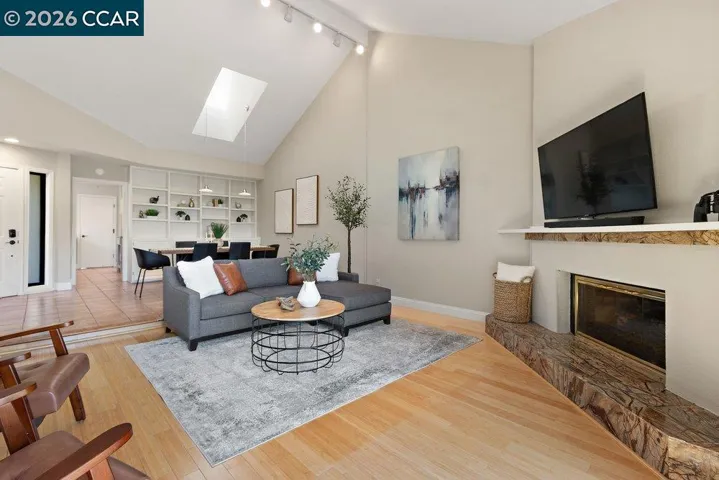 1803 Lamplight Ct, Walnut Creek, California 94597