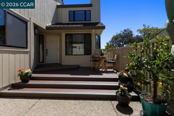1803 Lamplight Ct, Walnut Creek, California 94597
