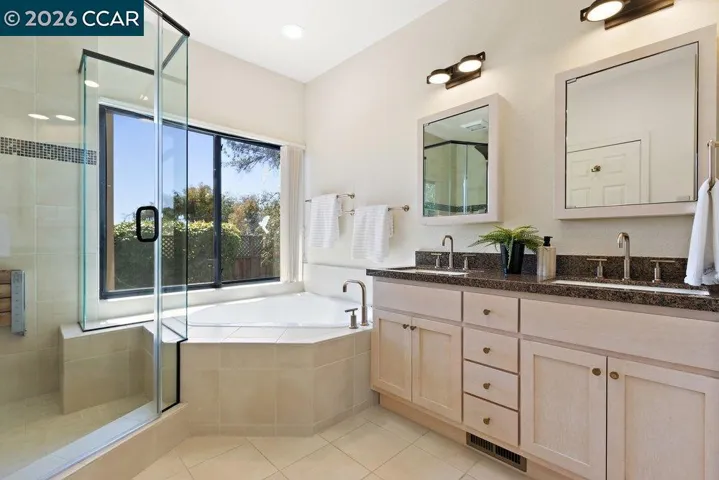 1803 Lamplight Ct, Walnut Creek, California 94597