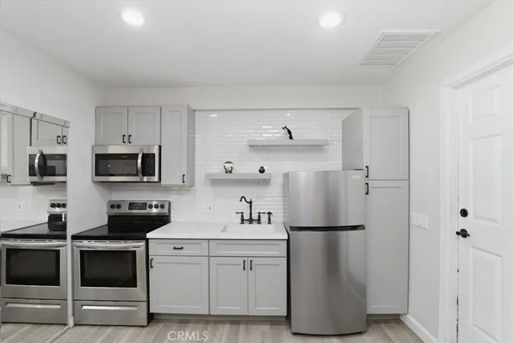 23064 Miners Road, Perris, California 92579