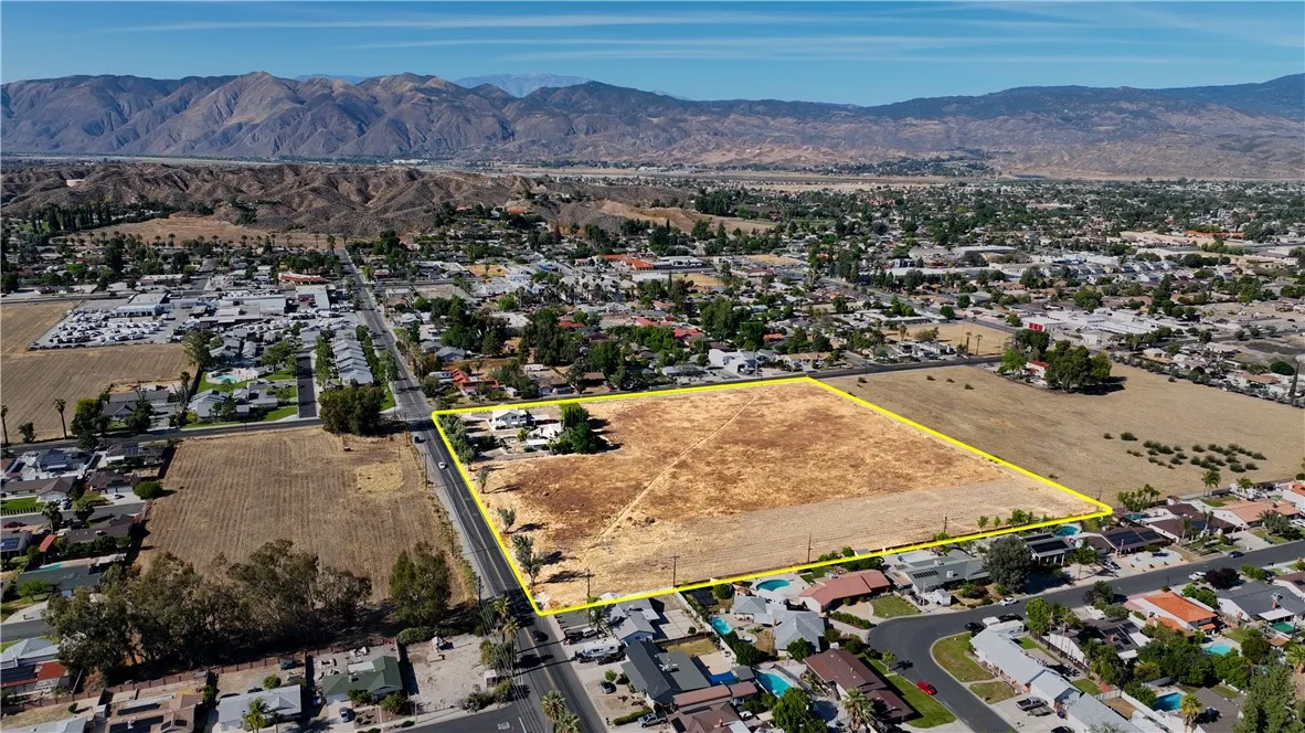 41531 Acacia, Hemet, California 92544 — photo 5