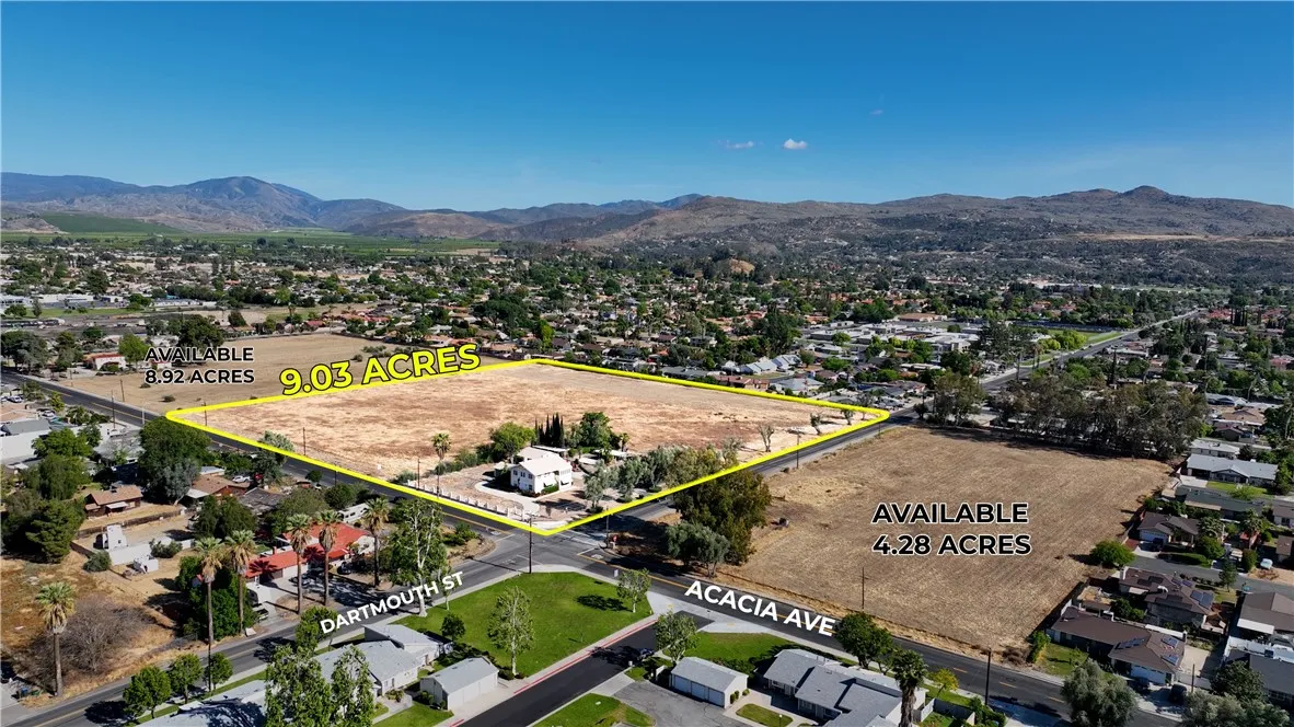 41531 Acacia, Hemet, California 92544 — photo 4