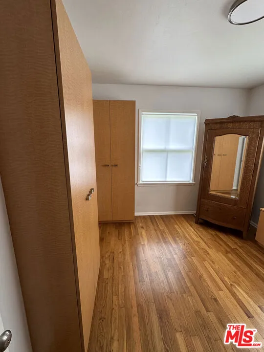 2nd Bedroom built-in cabinets