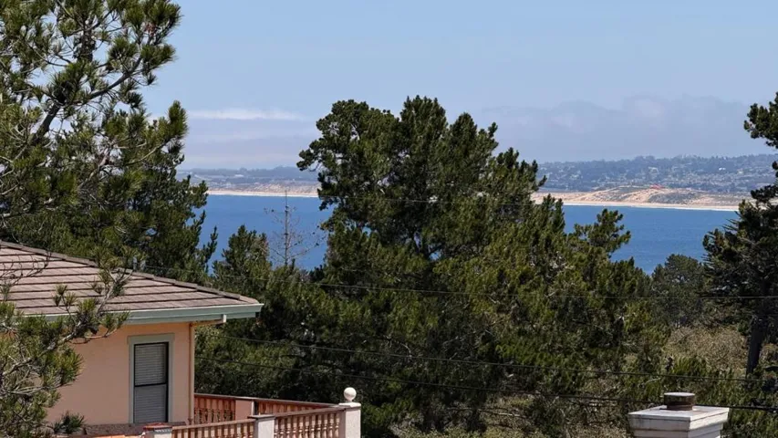 425 Via Del Rey, Monterey, California 93940