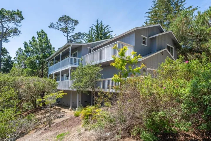 425 Via Del Rey, Monterey, California 93940