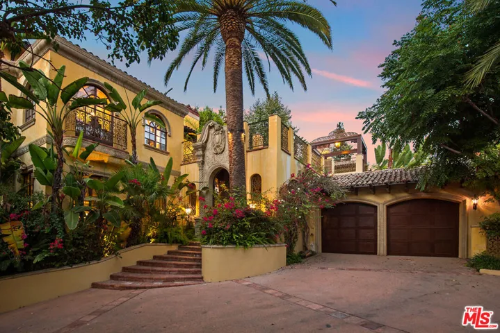 1274 N Clark Street, West Hollywood, California 90069