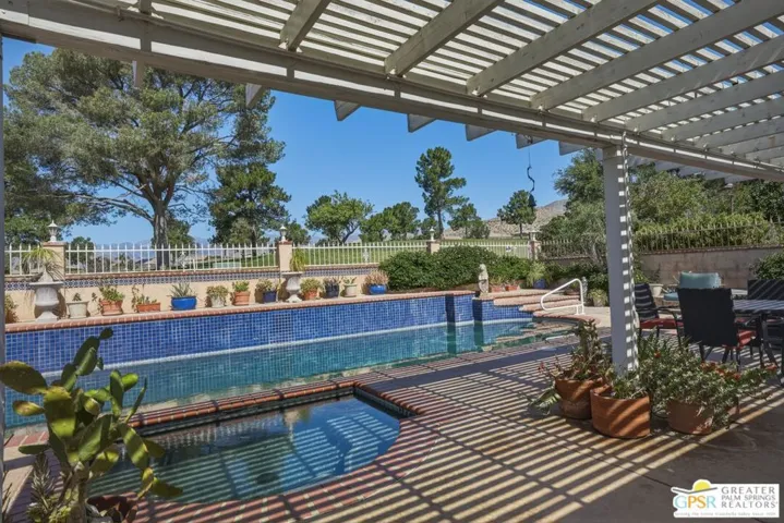 Beautiful Patio Space/Views Al
