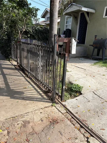 gated driveway