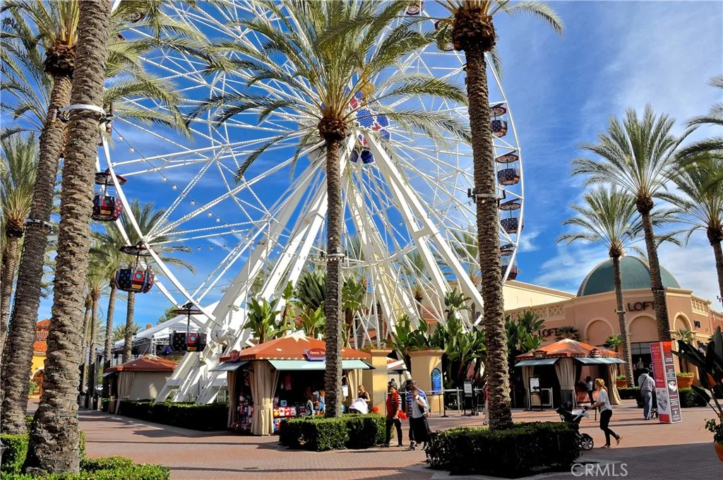 Nearby Irvine Spectrum Shopping, Dining, and Entertainment