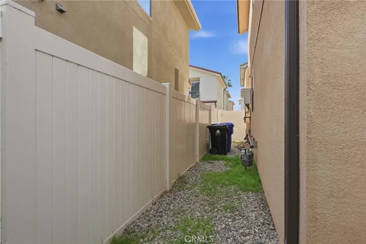 Sideyard