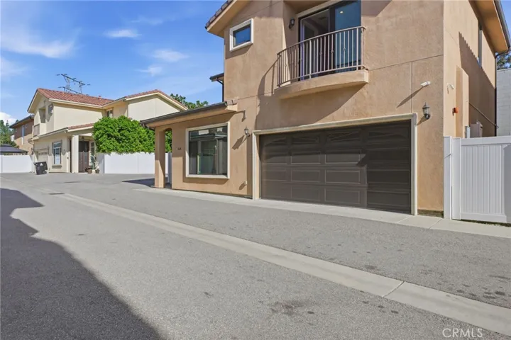 7608 Ani Way, North Hollywood, California 91605
